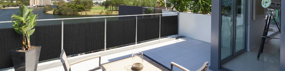 utilizzo di telo oscurante in rattan per strutture moderne
