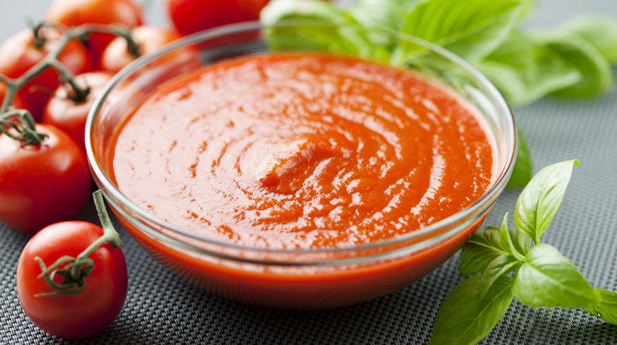 Passata di pomodoro fatta in casa-facile e veloce